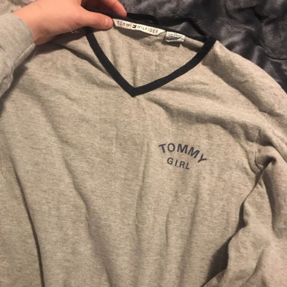 Tommy Hilfiger Tops - Tommy Hilfiger shirt